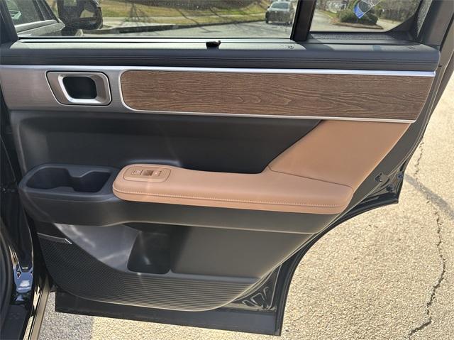 new 2025 Hyundai SANTA FE HEV car, priced at $46,825