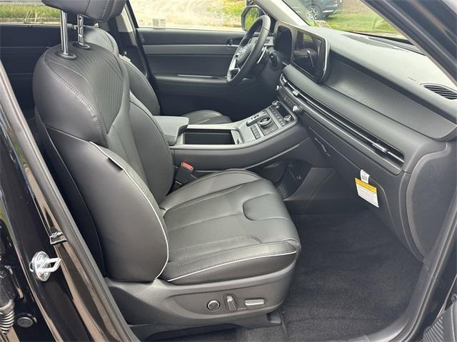 new 2025 Hyundai Palisade car, priced at $43,829