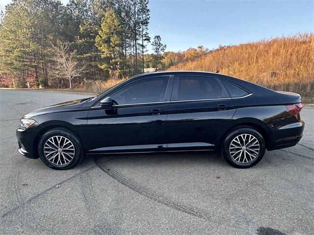 used 2021 Volkswagen Jetta car, priced at $17,181