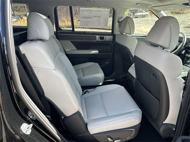 new 2025 Hyundai SANTA FE HEV car, priced at $45,640