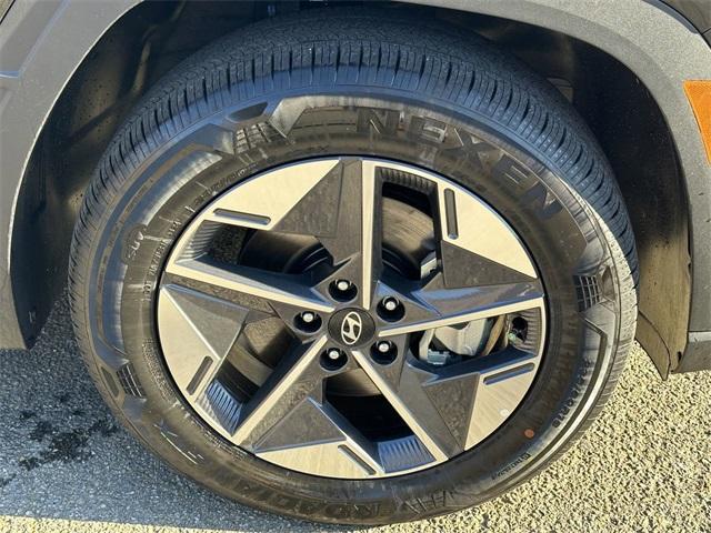 new 2025 Hyundai Tucson car, priced at $31,784
