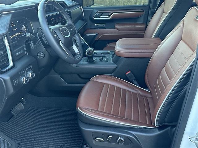 used 2024 GMC Sierra 1500 car, priced at $64,900