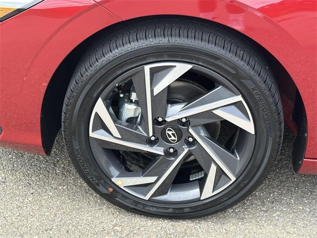 new 2025 Hyundai ELANTRA HEV car, priced at $29,120