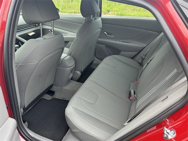 new 2025 Hyundai ELANTRA HEV car, priced at $29,120