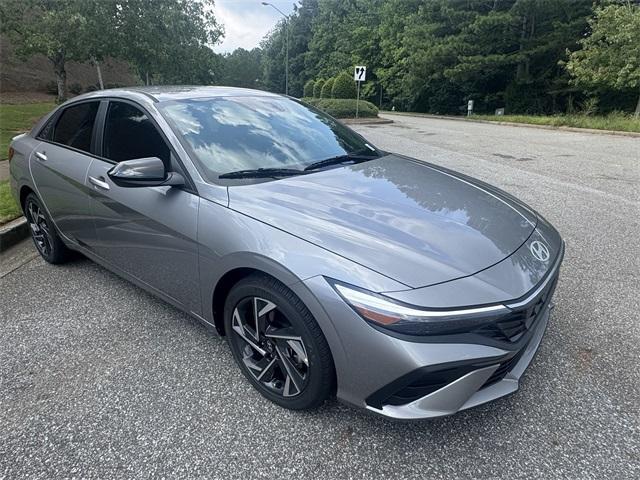 new 2025 Hyundai Elantra car, priced at $22,672