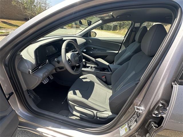 new 2025 Hyundai Elantra car, priced at $26,101