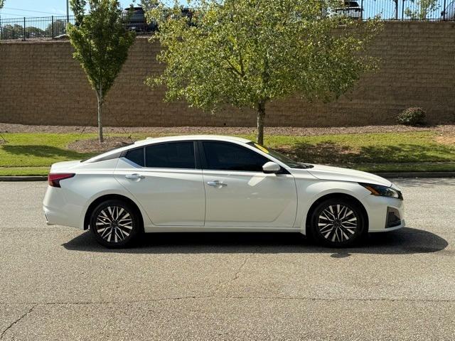 used 2023 Nissan Altima car, priced at $22,325