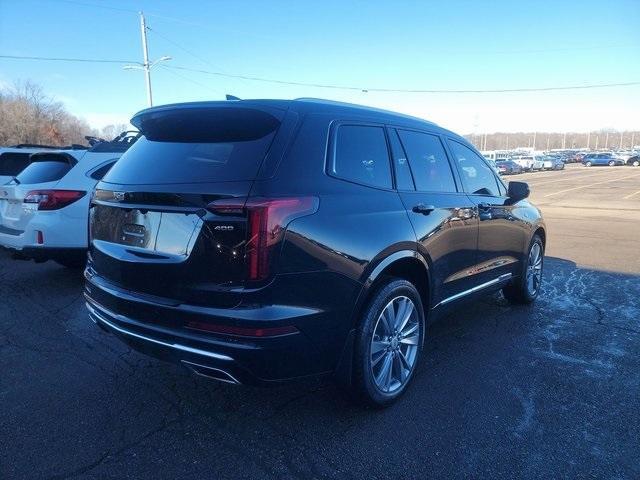 used 2024 Cadillac XT6 car, priced at $41,196