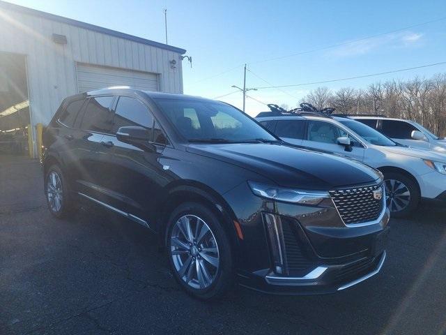 used 2024 Cadillac XT6 car, priced at $41,196