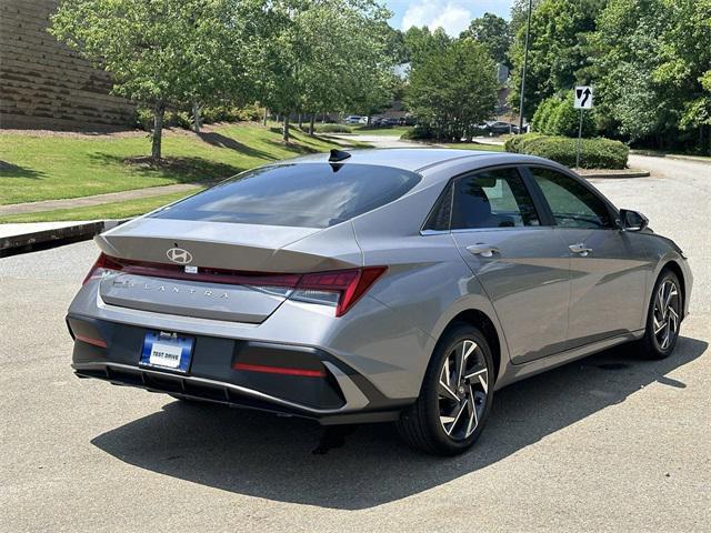 new 2024 Hyundai Elantra car, priced at $21,881