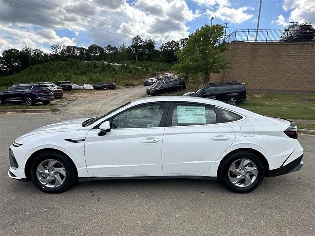 new 2025 Hyundai Sonata car, priced at $25,091