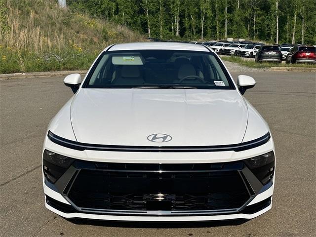 new 2025 Hyundai Sonata Hybrid car, priced at $31,521