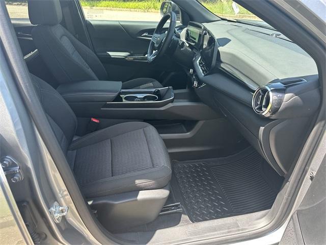 used 2025 Chevrolet Equinox car, priced at $26,593