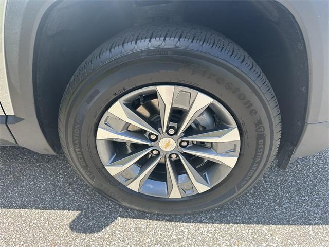 used 2025 Chevrolet Equinox car, priced at $26,593