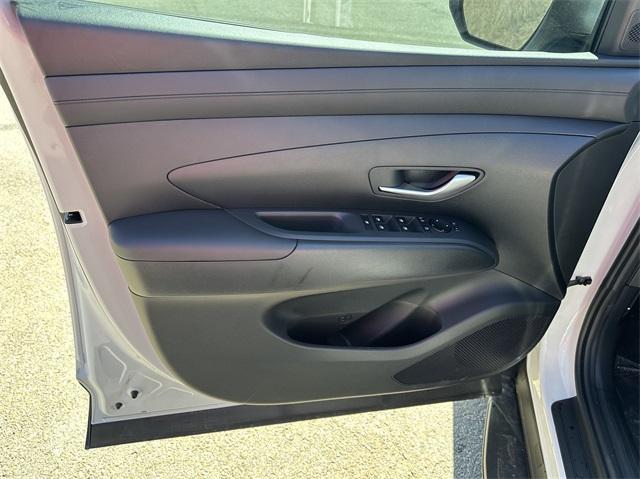 new 2025 Hyundai Tucson car, priced at $30,983