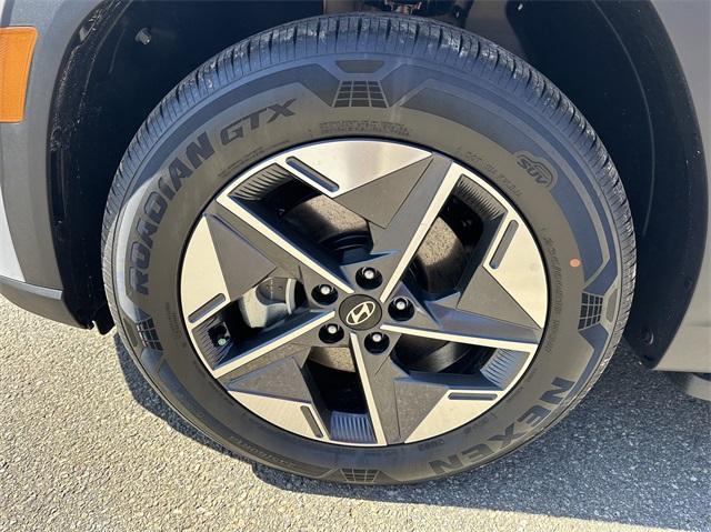 new 2025 Hyundai Tucson car, priced at $30,983