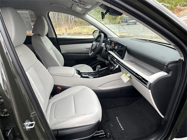 new 2025 Hyundai Tucson car, priced at $31,894