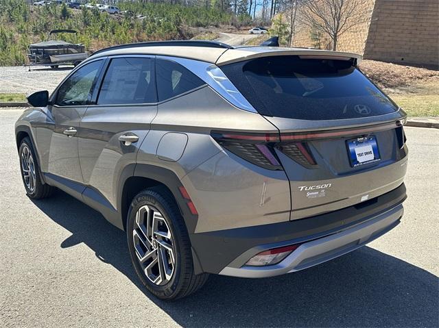 new 2025 Hyundai TUCSON Hybrid car, priced at $38,822