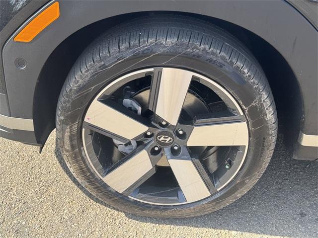 new 2025 Hyundai SANTA FE HEV car, priced at $40,938