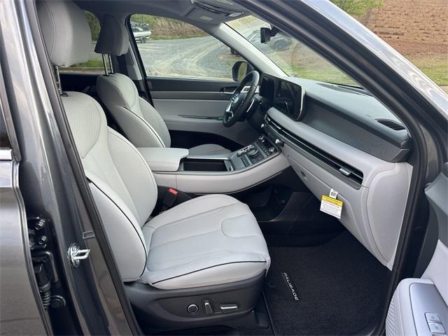 new 2025 Hyundai Palisade car, priced at $45,301