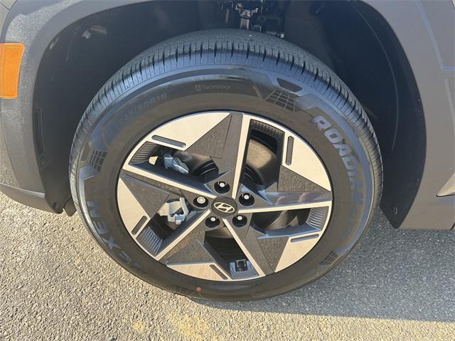 new 2025 Hyundai TUCSON Hybrid car, priced at $34,533