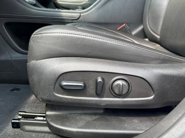 used 2023 GMC Acadia car, priced at $26,925