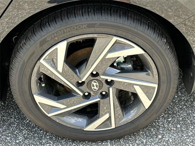 new 2025 Hyundai ELANTRA HEV car, priced at $27,454