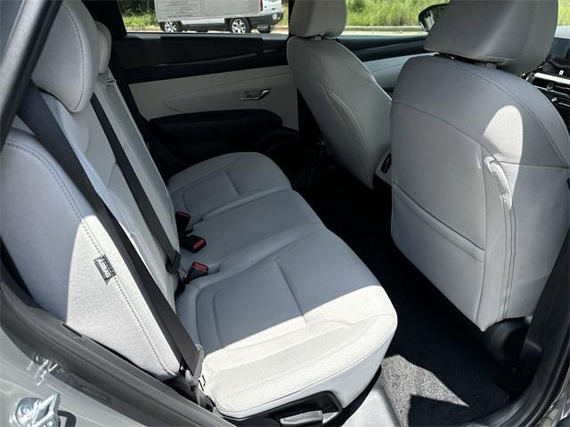 new 2025 Hyundai Tucson car, priced at $29,078
