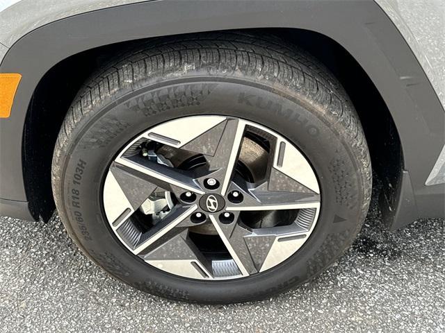 new 2025 Hyundai Tucson car, priced at $29,078