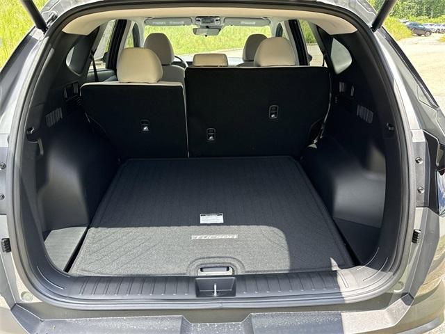 new 2025 Hyundai Tucson car, priced at $29,078
