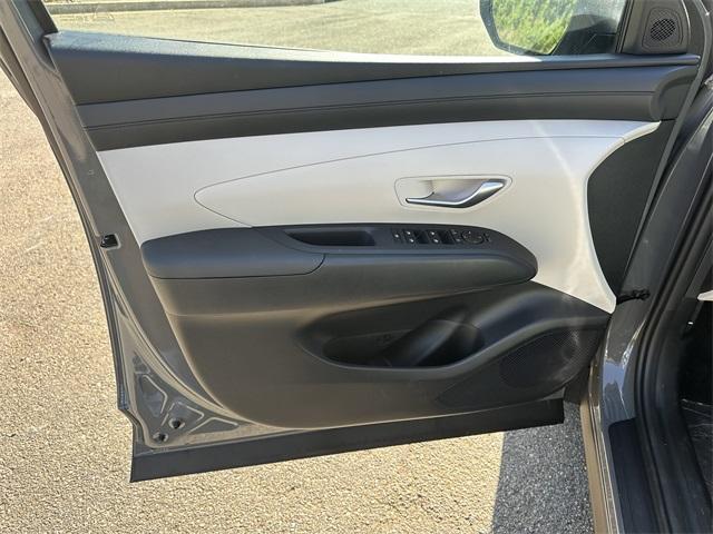 new 2025 Hyundai Tucson car, priced at $30,828