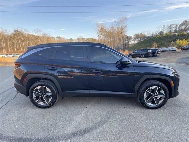 new 2025 Hyundai Tucson Hybrid car, priced at $35,605