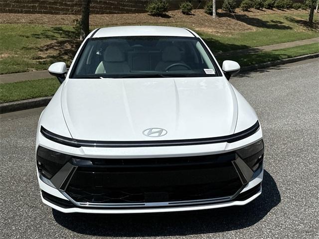 new 2025 Hyundai Sonata Hybrid car, priced at $29,355