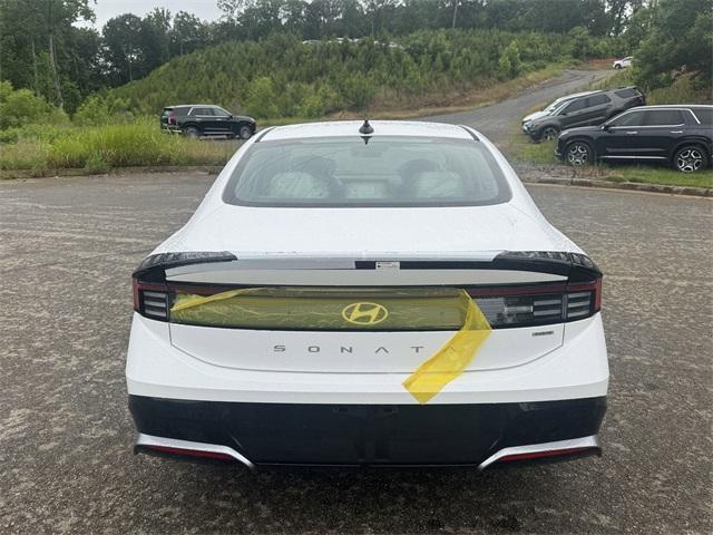 new 2025 Hyundai Sonata Hybrid car, priced at $31,855