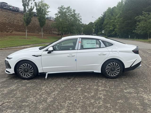 new 2025 Hyundai Sonata Hybrid car, priced at $31,855