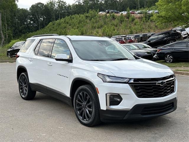 used 2023 Chevrolet Traverse car, priced at $35,495