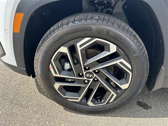 new 2025 Hyundai Tucson car, priced at $40,947