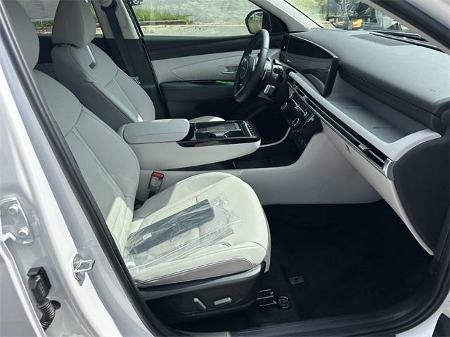 new 2025 Hyundai Tucson car, priced at $40,947
