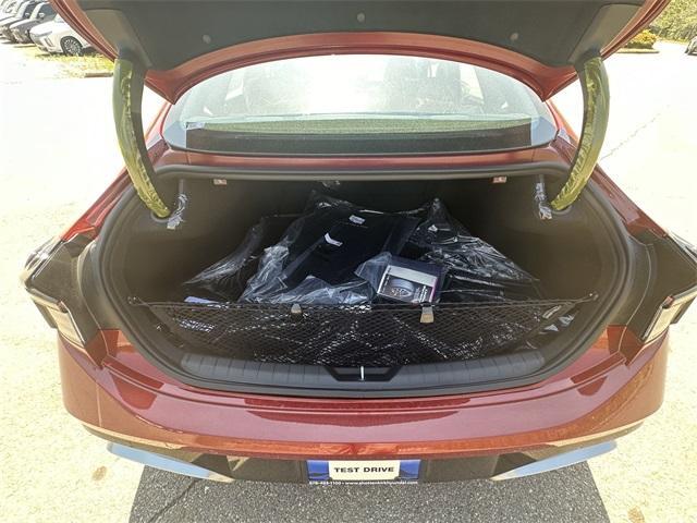 new 2025 Hyundai Sonata Hybrid car, priced at $35,964