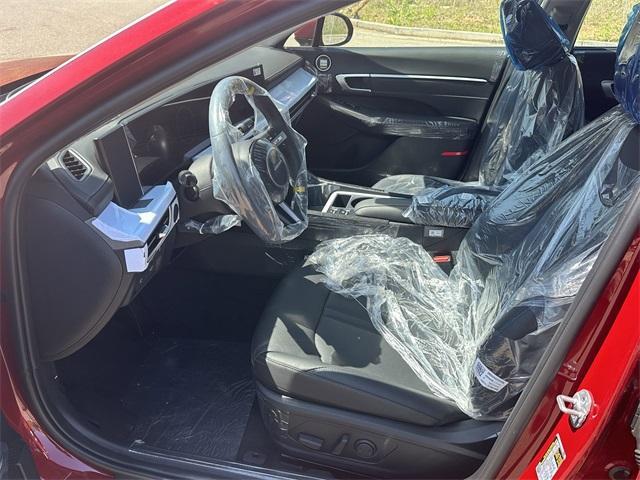 new 2025 Hyundai Sonata Hybrid car, priced at $35,964
