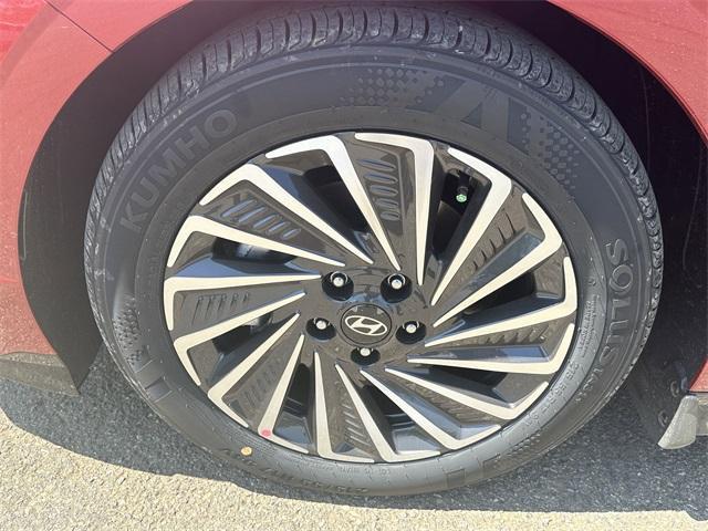 new 2025 Hyundai Sonata Hybrid car, priced at $35,964