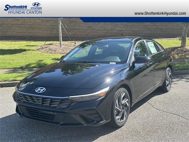 new 2025 Hyundai Elantra car, priced at $23,922