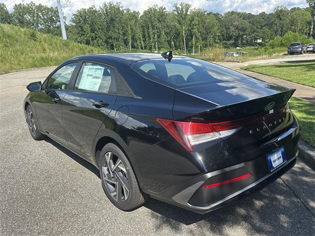 new 2025 Hyundai Elantra car, priced at $23,922