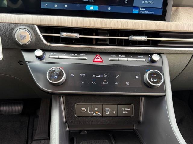 new 2025 Hyundai Sonata Hybrid car, priced at $28,922