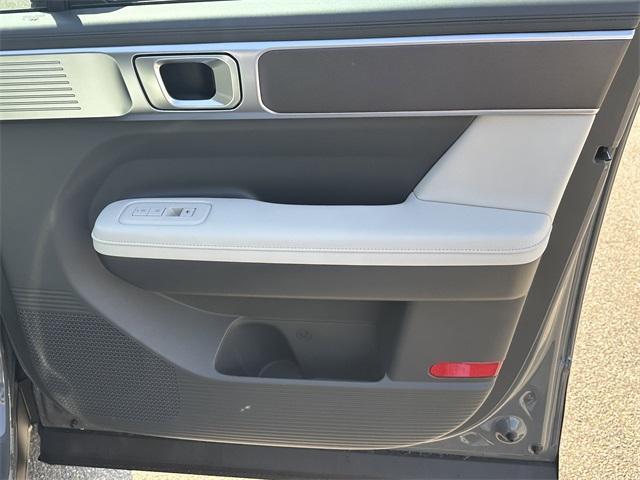 new 2025 Hyundai Santa Fe car, priced at $39,230