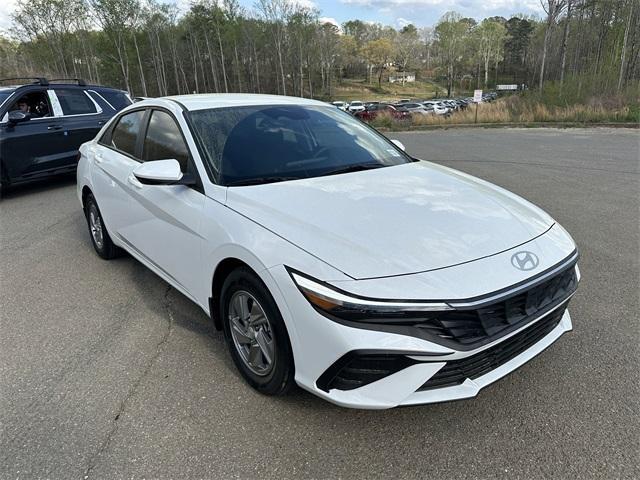 new 2025 Hyundai Elantra car, priced at $20,910