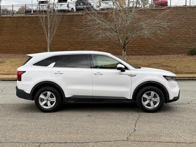 used 2022 Kia Sorento car, priced at $21,890