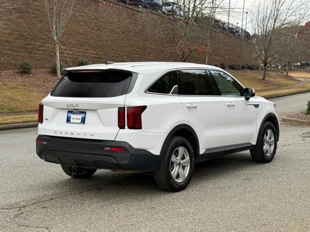 used 2022 Kia Sorento car, priced at $21,890