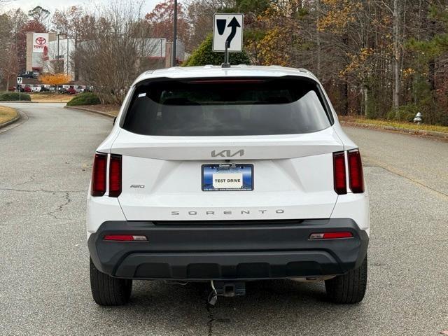 used 2022 Kia Sorento car, priced at $21,890