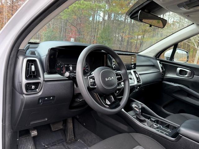 used 2022 Kia Sorento car, priced at $21,890